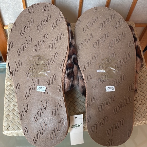 Aerie Cheetah Fur Slides size 7 NWT - Picture 6 of 9